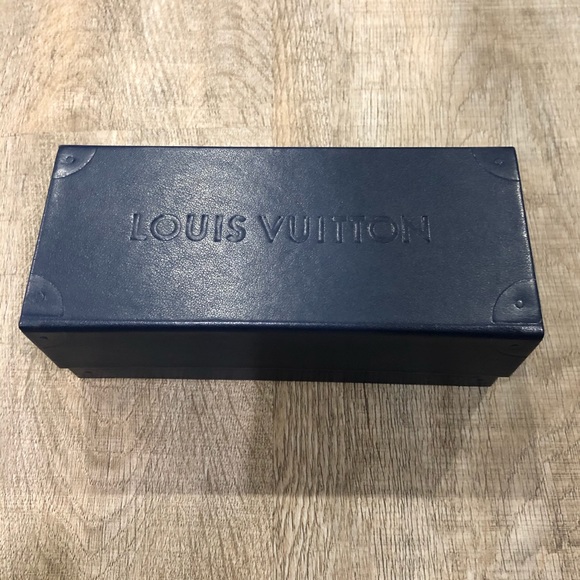 Louis Vuitton sunglasses hard case - Picture 1 of 6